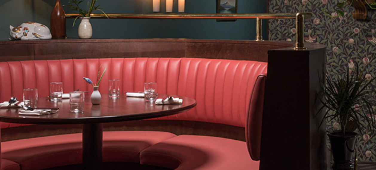 Seats at Kissa Tanto